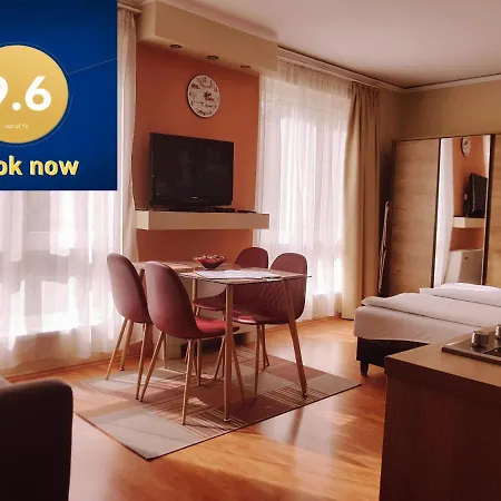 Lola Apartment